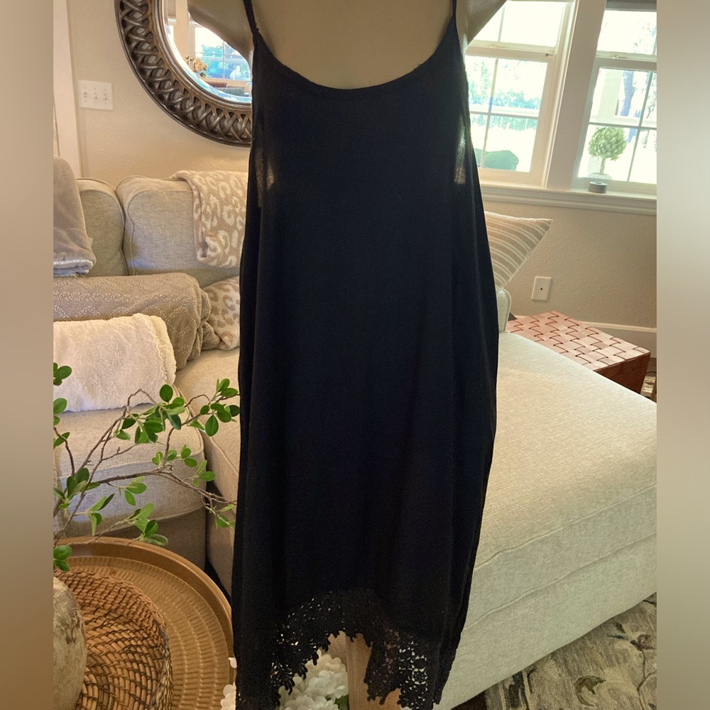 Raviya black rayon cover up or nightie crochet trim NWT size Large
